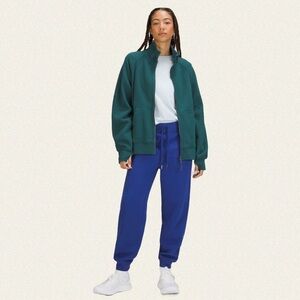Lululemon Scuba High-Rise Relaxed Jogger